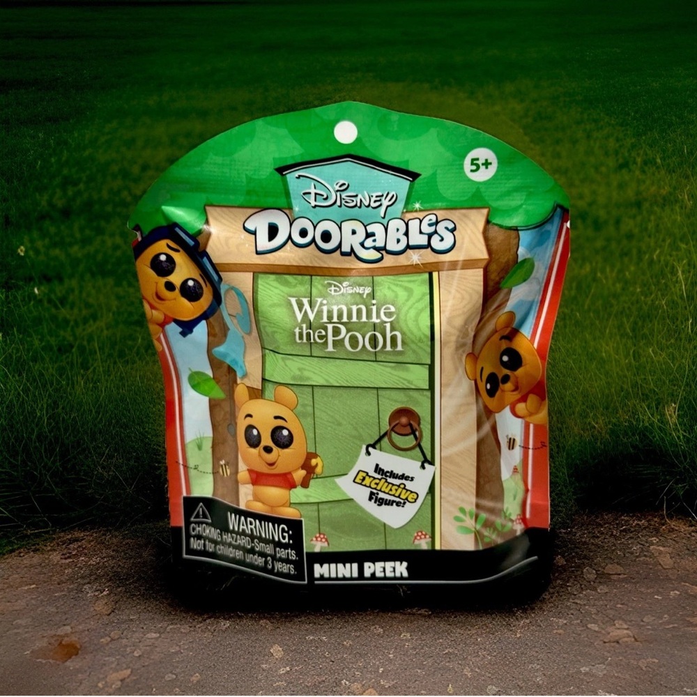 Disney Doorables Winnie The Pooh Flocked Figure Blind Bag